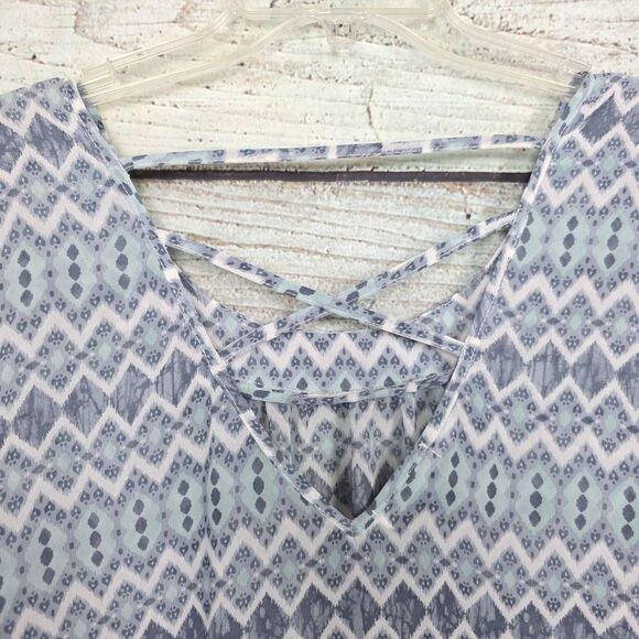 Maurices Sheer Embellished Blouse L - Picture 7 of 8